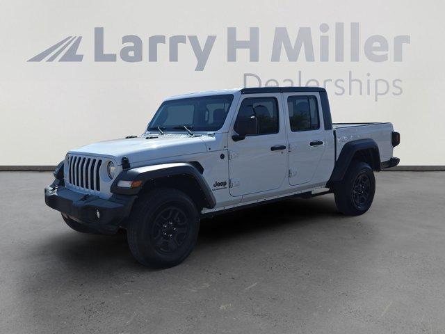 used 2022 Jeep Gladiator car, priced at $28,999