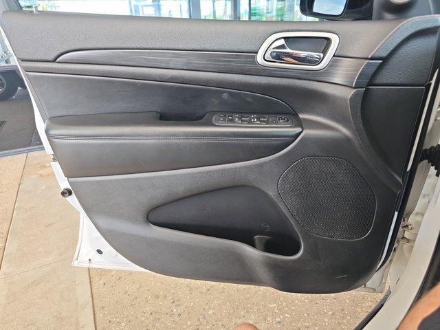 used 2020 Jeep Grand Cherokee car, priced at $15,999
