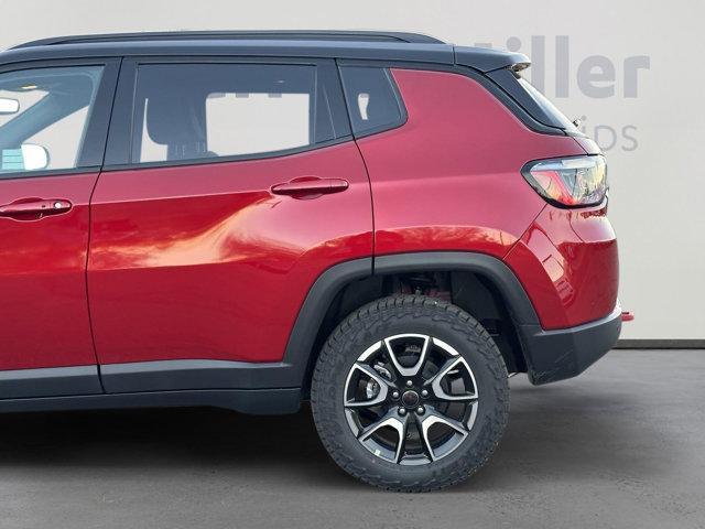 new 2025 Jeep Compass car, priced at $34,316