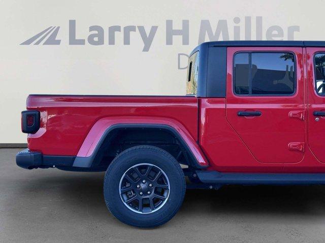 used 2023 Jeep Gladiator car, priced at $34,959