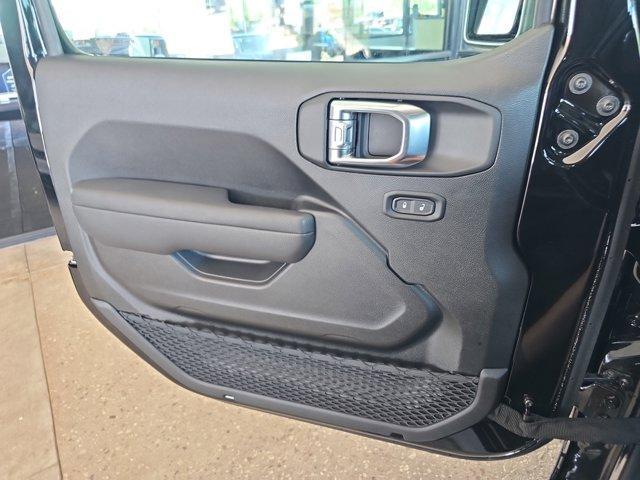 new 2025 Jeep Gladiator car, priced at $36,155