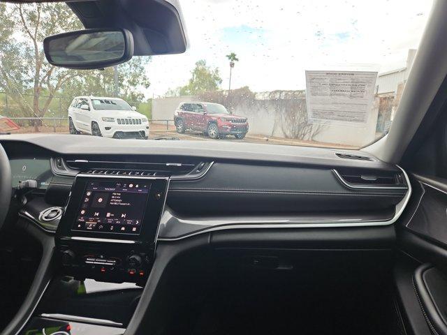 used 2023 Jeep Grand Cherokee car, priced at $28,035