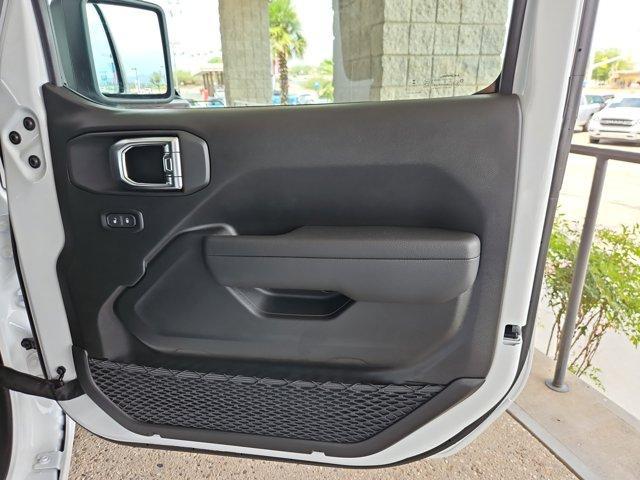 new 2025 Jeep Gladiator car, priced at $46,623