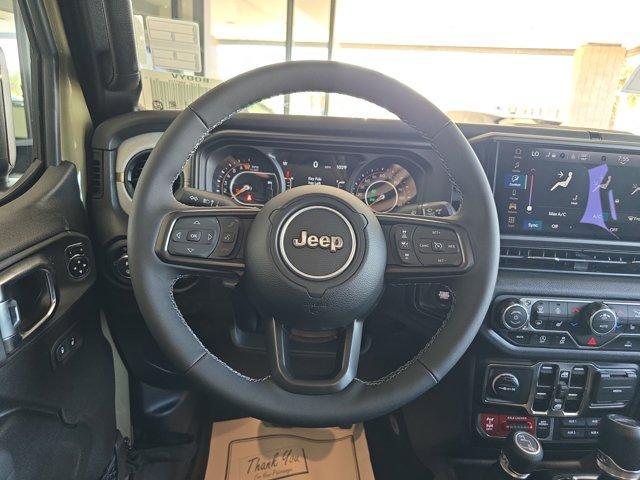 new 2025 Jeep Gladiator car, priced at $47,104