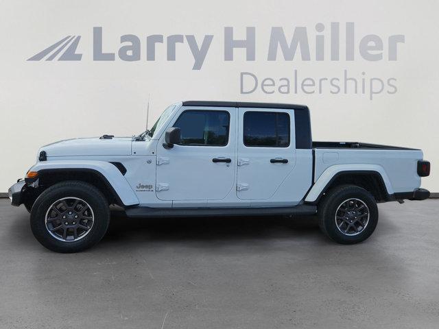 used 2023 Jeep Gladiator car, priced at $32,238