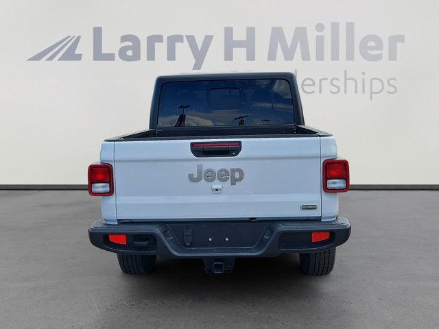 used 2023 Jeep Gladiator car, priced at $32,238