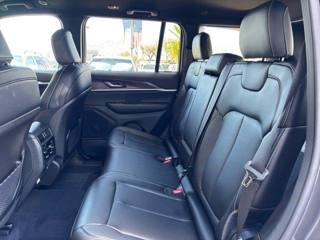 new 2025 Jeep Grand Cherokee car, priced at $42,876