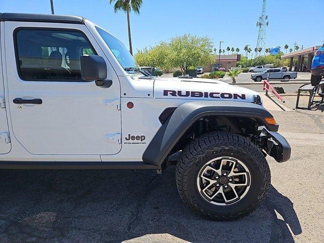 new 2024 Jeep Gladiator car, priced at $57,367