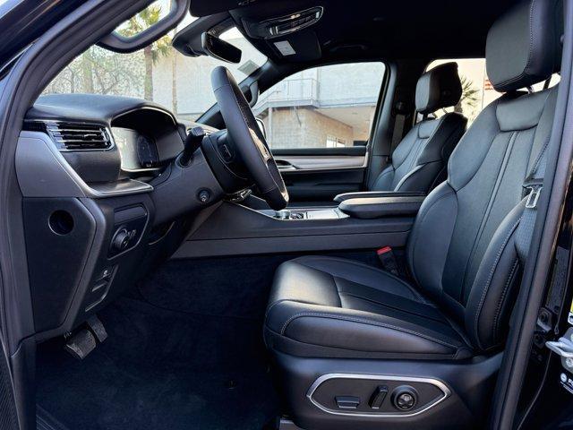 new 2025 Jeep Wagoneer car, priced at $70,979
