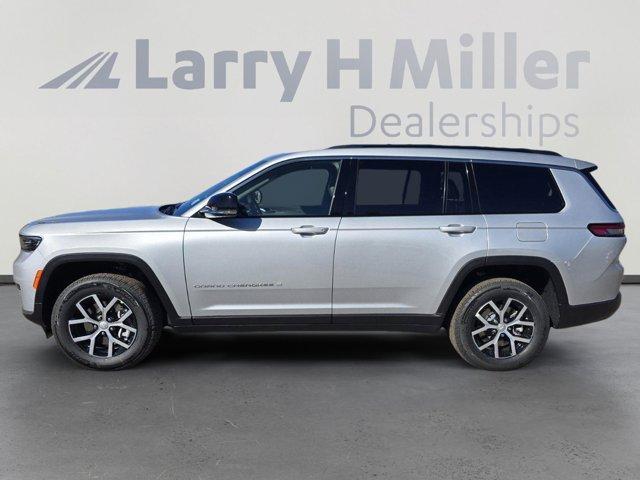 new 2025 Jeep Grand Cherokee L car, priced at $42,459