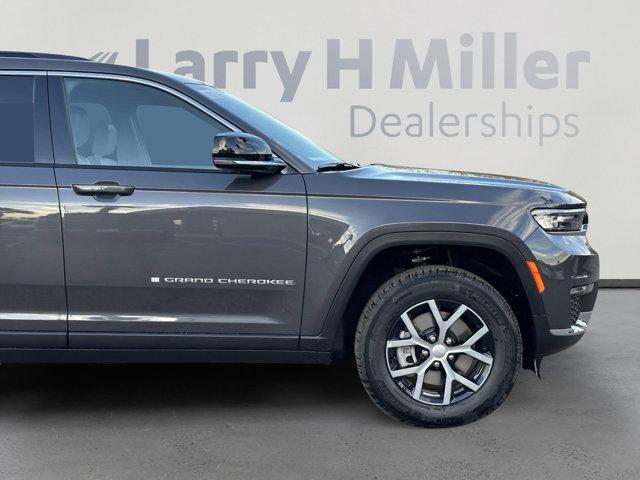 new 2025 Jeep Grand Cherokee L car, priced at $45,419