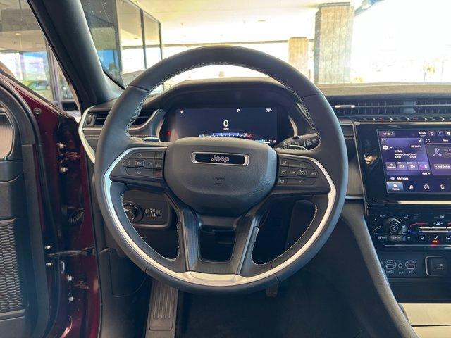 new 2025 Jeep Grand Cherokee car, priced at $39,567