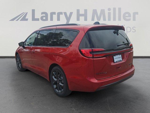 new 2026 Chrysler Pacifica car, priced at $49,130