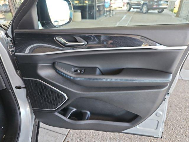 new 2025 Jeep Grand Cherokee 4xe car, priced at $60,329