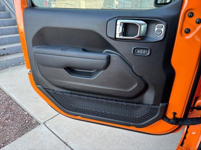 new 2025 Jeep Wrangler car, priced at $48,616