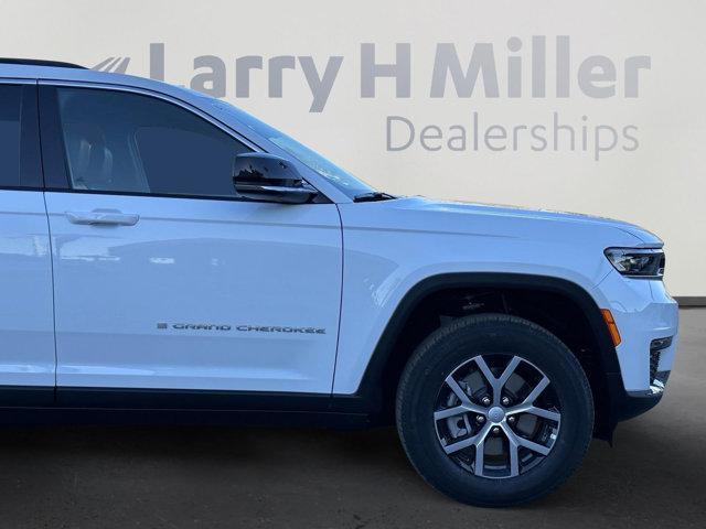 new 2025 Jeep Grand Cherokee L car, priced at $44,883