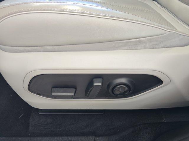 used 2023 Jeep Grand Cherokee car, priced at $42,999