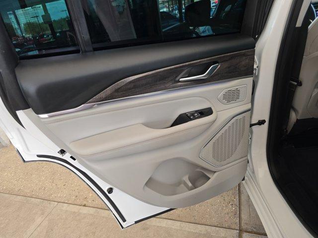 used 2023 Jeep Grand Cherokee car, priced at $42,999
