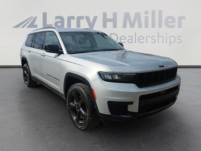 used 2022 Jeep Grand Cherokee L car, priced at $25,999