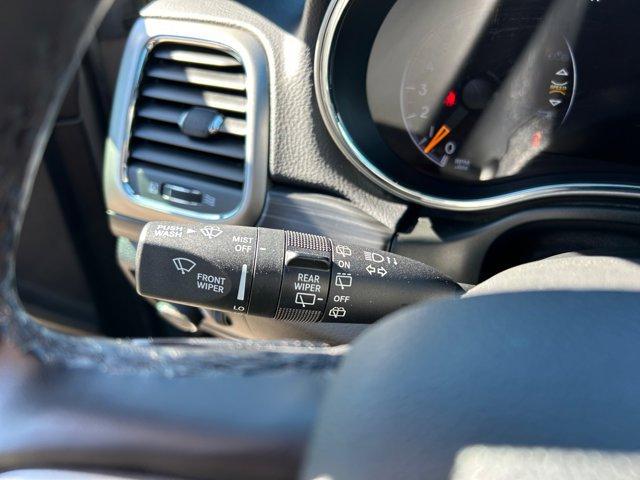 used 2020 Jeep Grand Cherokee car, priced at $22,232