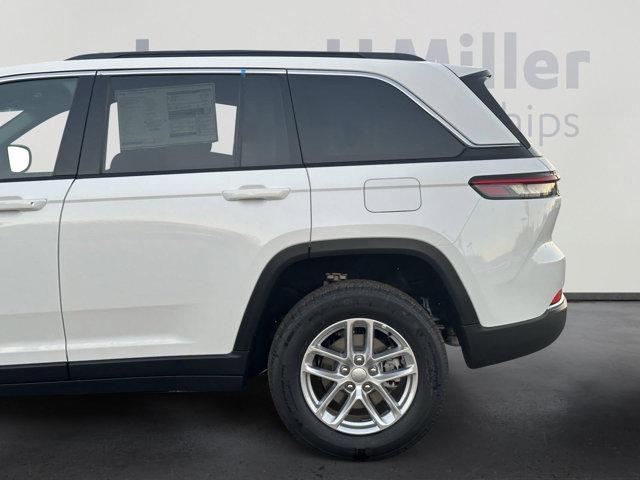 new 2025 Jeep Grand Cherokee car, priced at $41,066