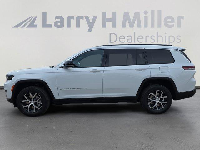 new 2025 Jeep Grand Cherokee L car, priced at $43,882