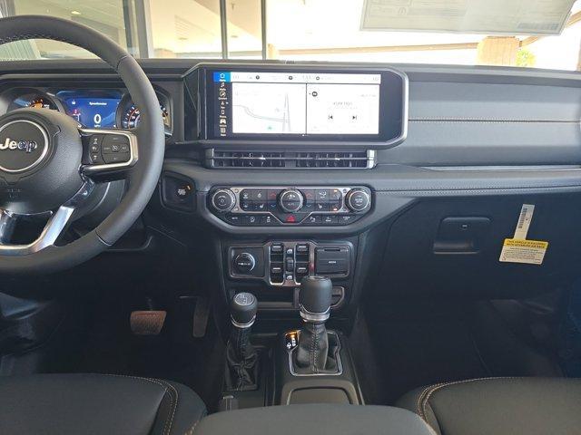 new 2025 Jeep Wrangler car, priced at $53,556