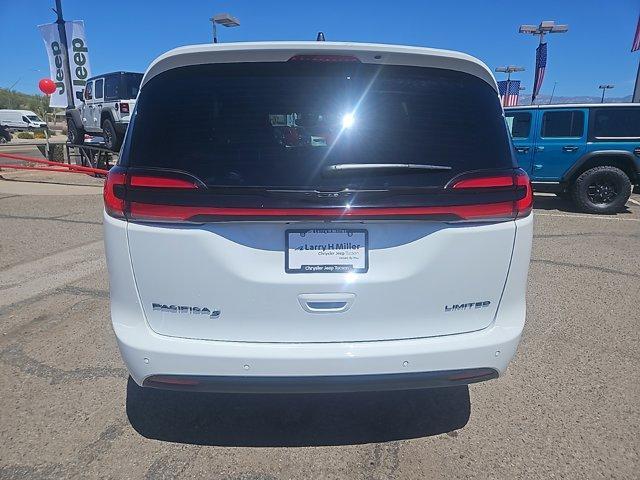 new 2024 Chrysler Pacifica car, priced at $50,186