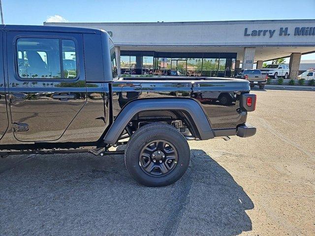 new 2024 Jeep Gladiator car, priced at $38,636