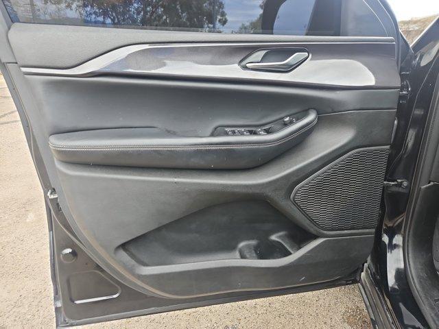 used 2023 Jeep Grand Cherokee car, priced at $24,732