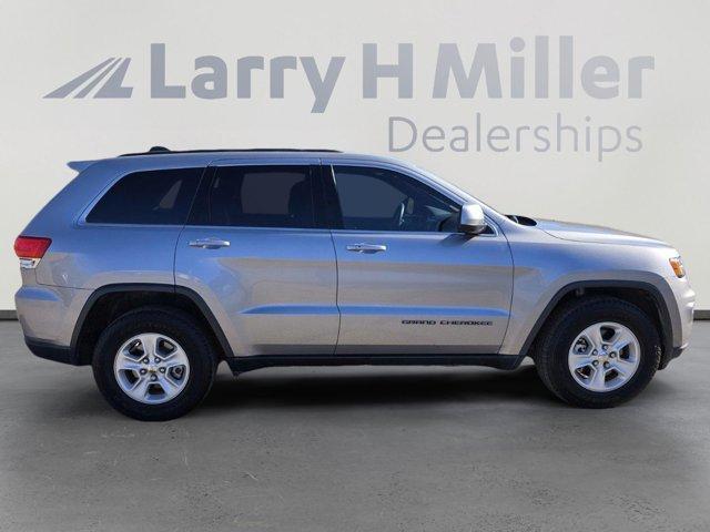 used 2017 Jeep Grand Cherokee car, priced at $15,398