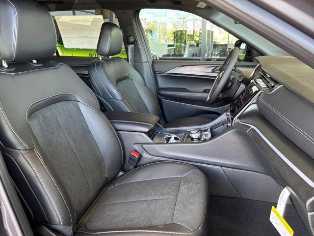 new 2025 Jeep Grand Cherokee L car, priced at $42,325