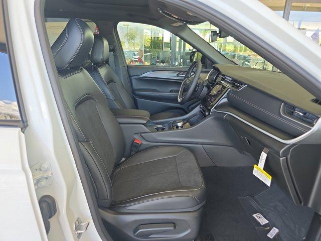 new 2025 Jeep Grand Cherokee L car, priced at $37,730