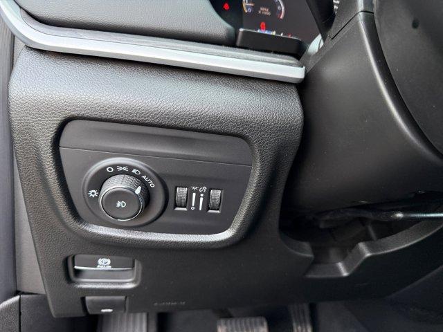 new 2025 Jeep Grand Cherokee L car, priced at $43,134