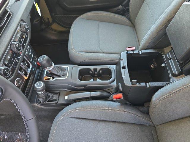 new 2025 Jeep Gladiator car, priced at $44,568