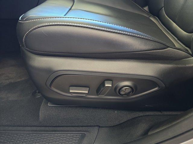 new 2025 Jeep Grand Cherokee car, priced at $37,180