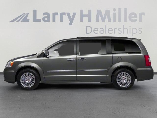 used 2013 Chrysler Town & Country car, priced at $7,398