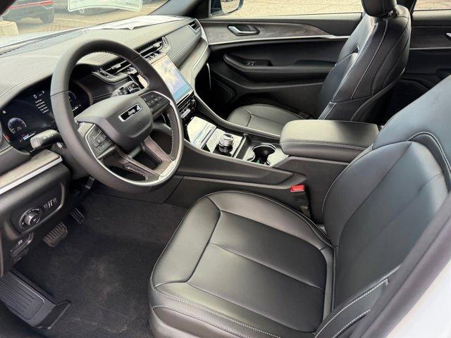 new 2025 Jeep Grand Cherokee L car, priced at $42,598