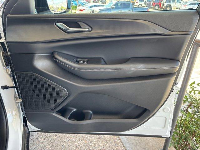 new 2025 Jeep Grand Cherokee car, priced at $39,110
