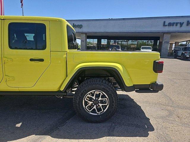 new 2024 Jeep Gladiator car, priced at $59,534