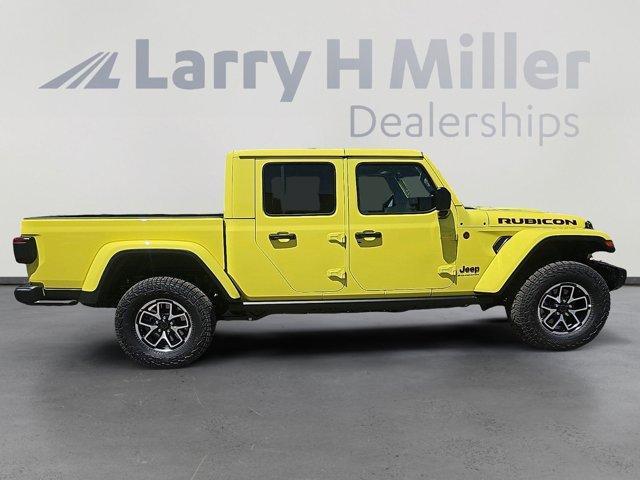 new 2024 Jeep Gladiator car, priced at $59,534