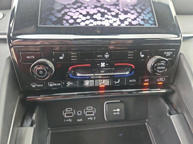 new 2025 Jeep Grand Cherokee car, priced at $38,211