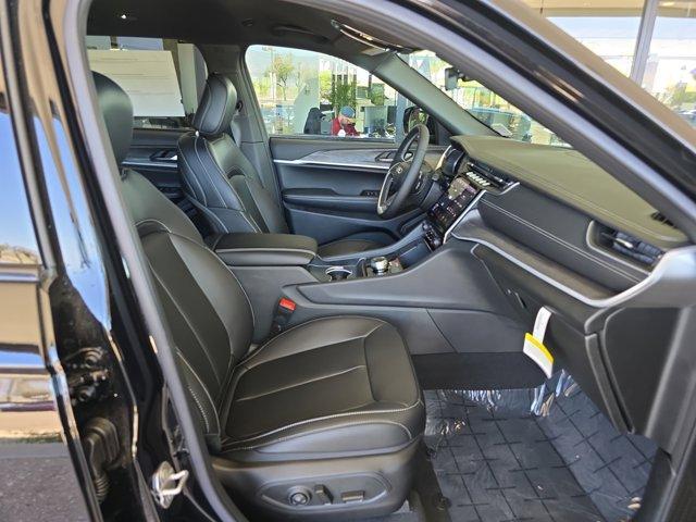 new 2025 Jeep Grand Cherokee L car, priced at $42,537