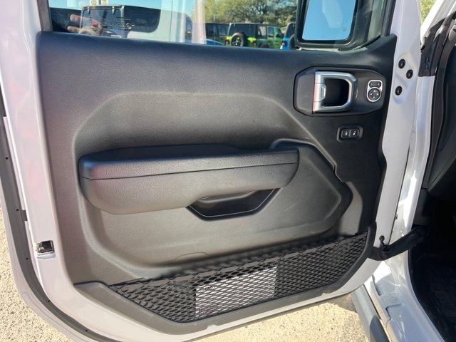 used 2023 Jeep Gladiator car, priced at $38,032