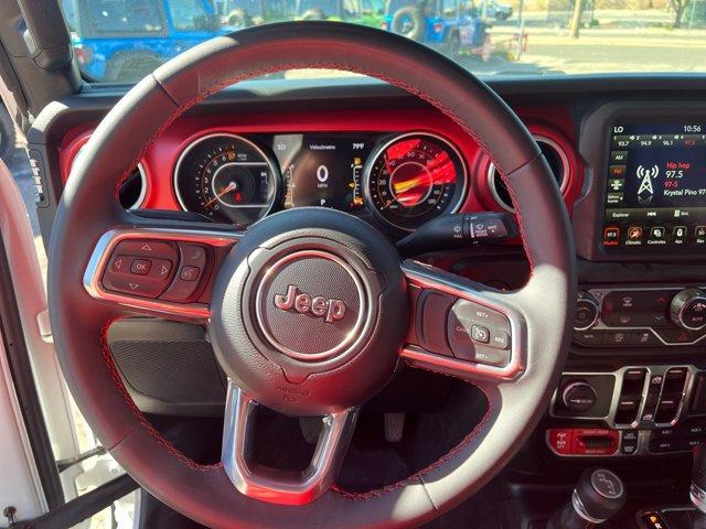 used 2023 Jeep Gladiator car, priced at $38,032