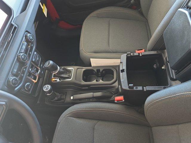 new 2025 Jeep Gladiator car, priced at $37,587