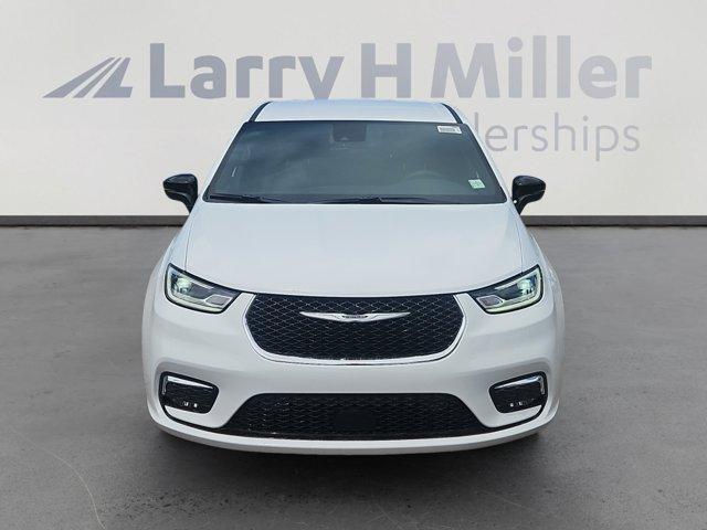 new 2026 Chrysler Pacifica car, priced at $40,490