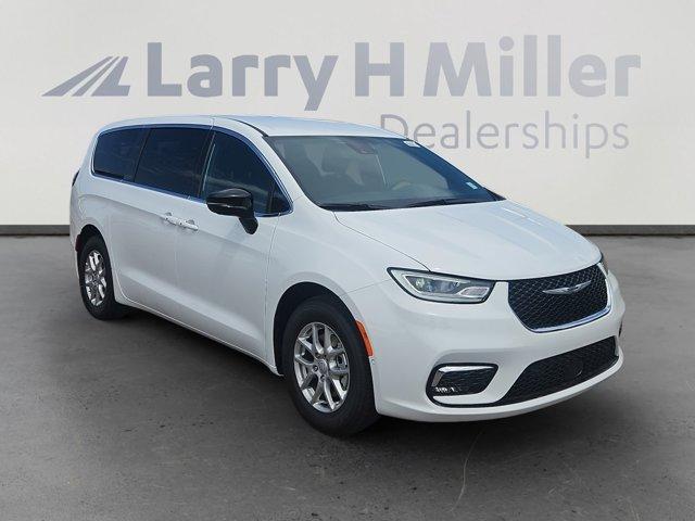 new 2026 Chrysler Pacifica car, priced at $40,490