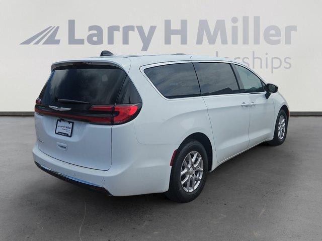 new 2026 Chrysler Pacifica car, priced at $40,490