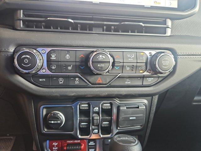 new 2025 Jeep Gladiator car, priced at $49,100